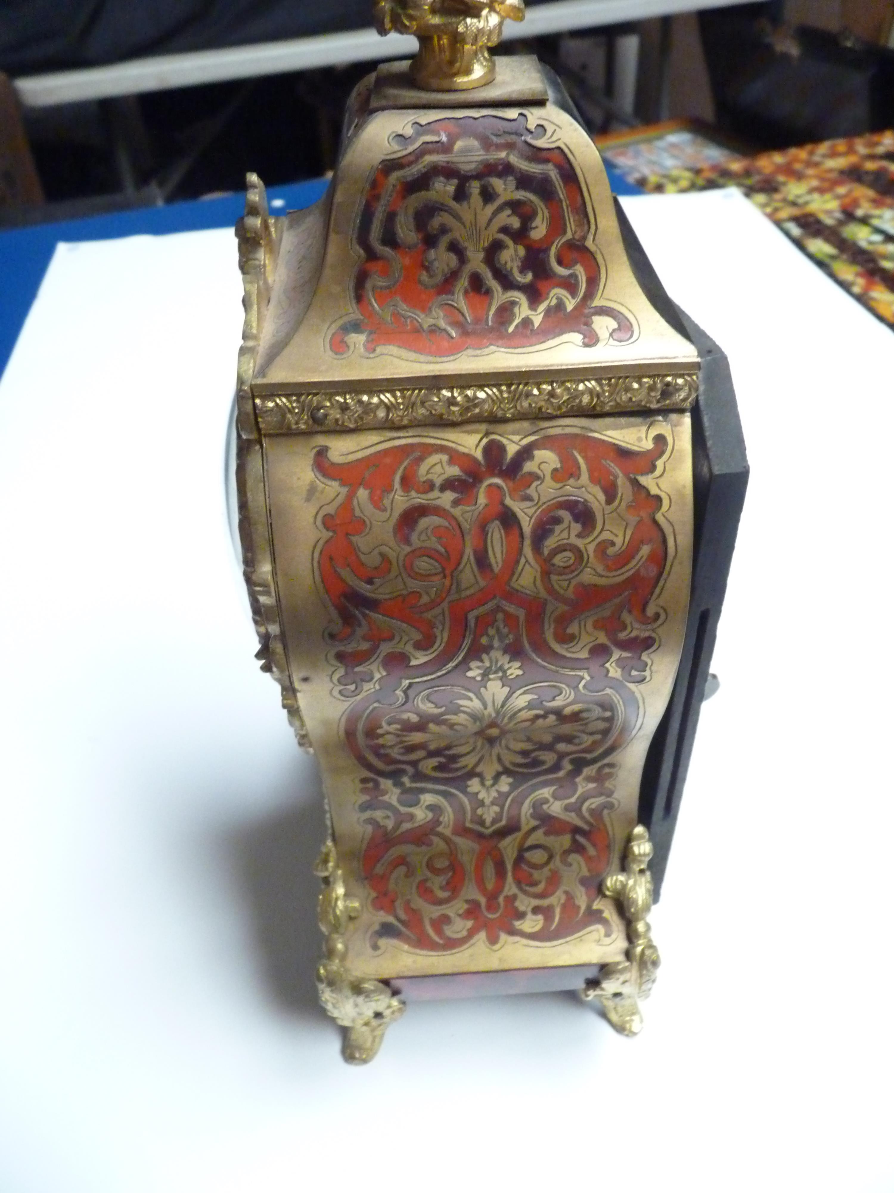 French styled Boulle Gilt and Dark Red mantle clock - Image 5 of 7