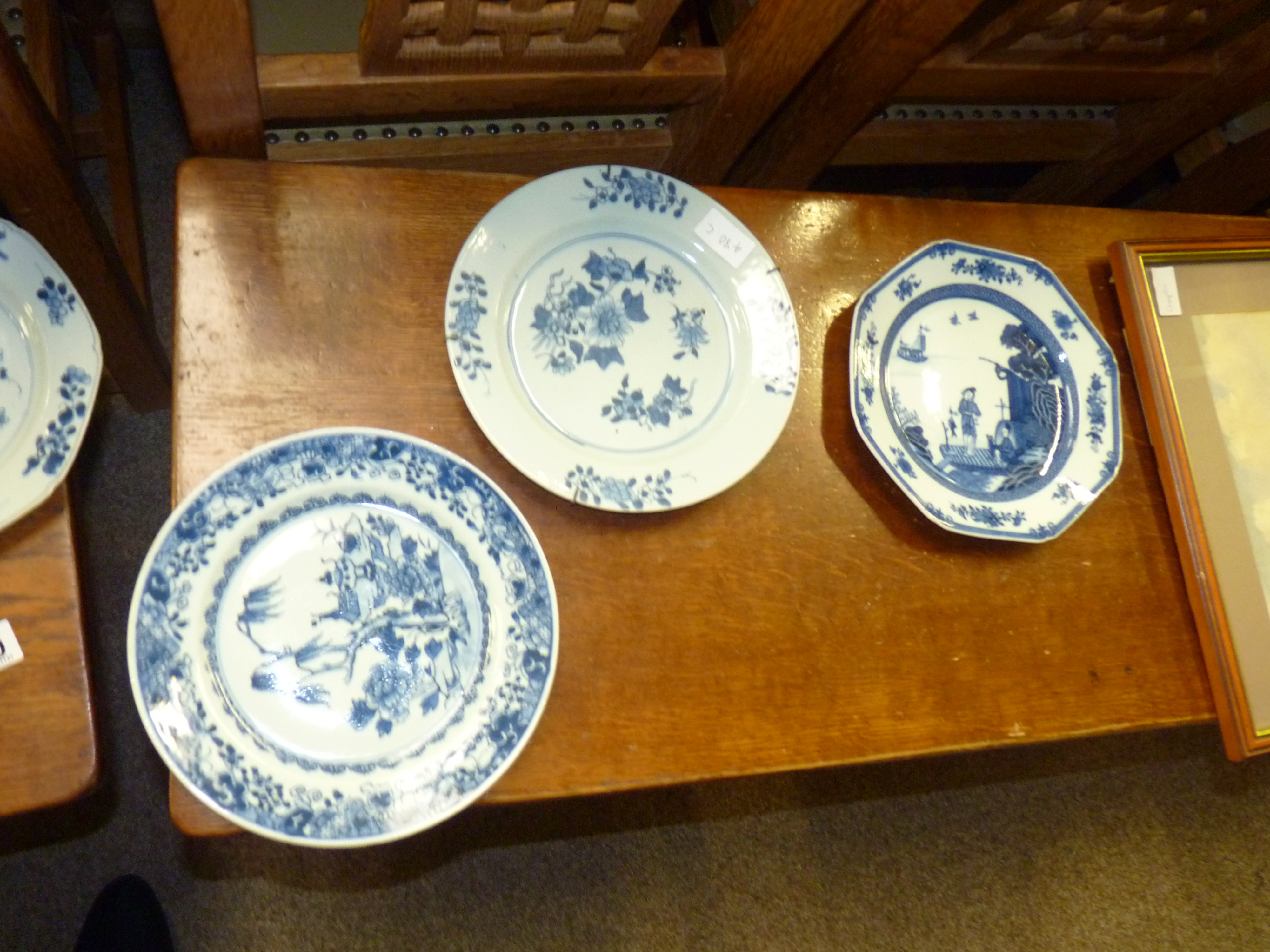 9 x Chinese blue and white plates - Image 3 of 6