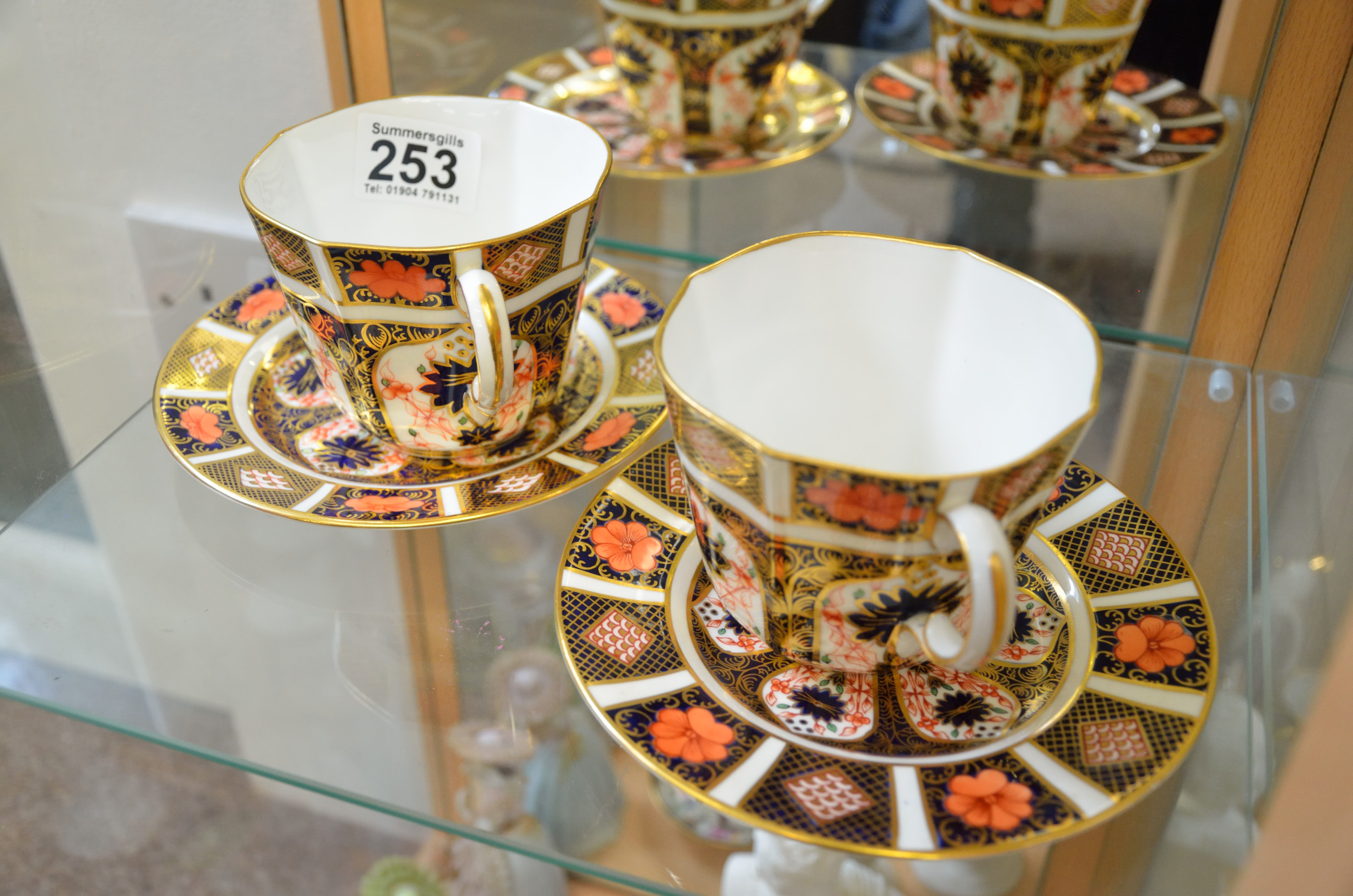 Royal Crown Derby Pairs of Imari 1128 cups and saucers