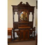 1.4 x 2.4m Oak 'Greenman' hall stand