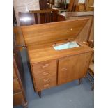 Singer sewing machine in cabinet