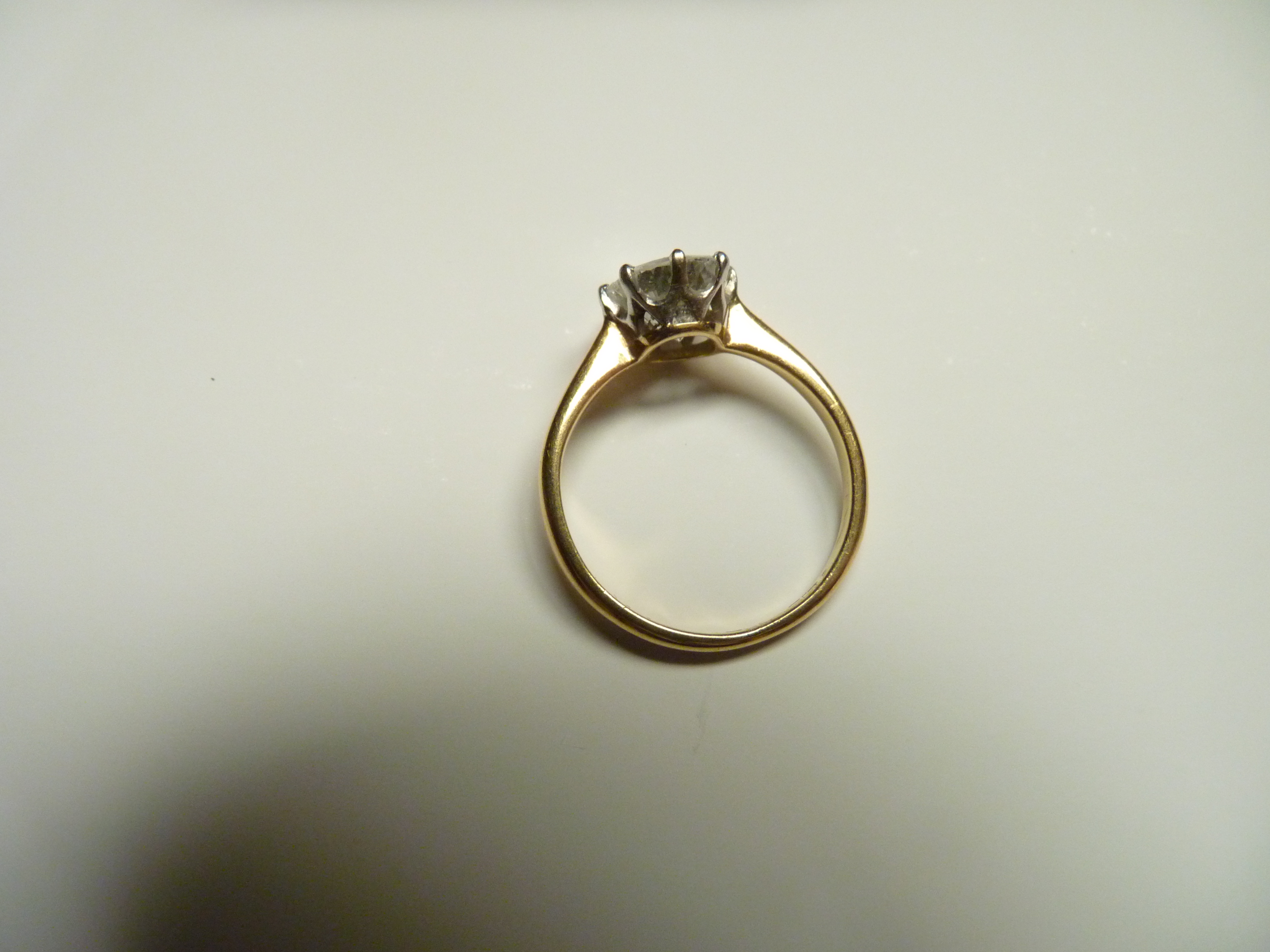 2.5ct Diamond solitaire on 18k size o-p - Image 7 of 10