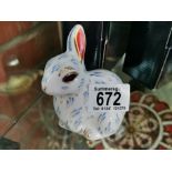 Royal Crown Derby Snowy Rabbit (21 mark gold stopper)