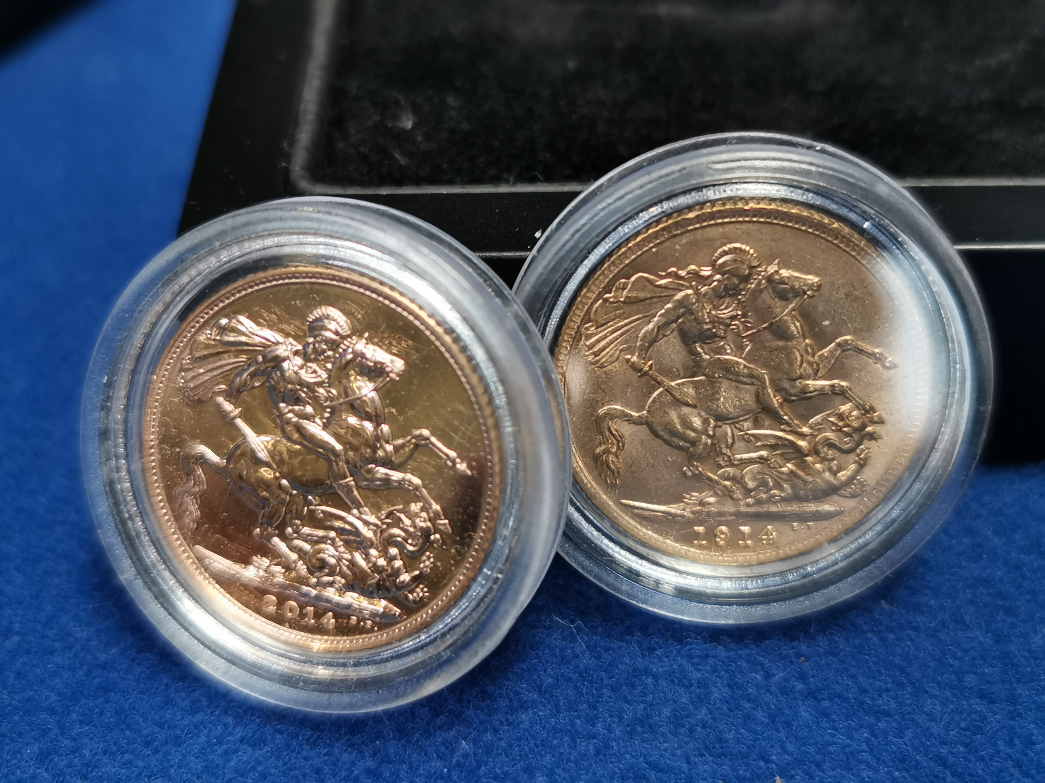 Hundred Year 1914-2014 Two Gold Sovereign Coin Set - 16g total - Image 3 of 3