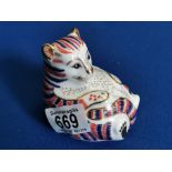 Royal Crown Derby Lion Cub (silver stopper)