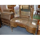 Mahogany dressing table and bureau