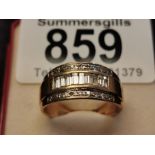 14ct Gold Ring w/Diamonds