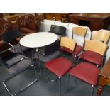 Geprutte Sickerheit dining set and 4 chairs