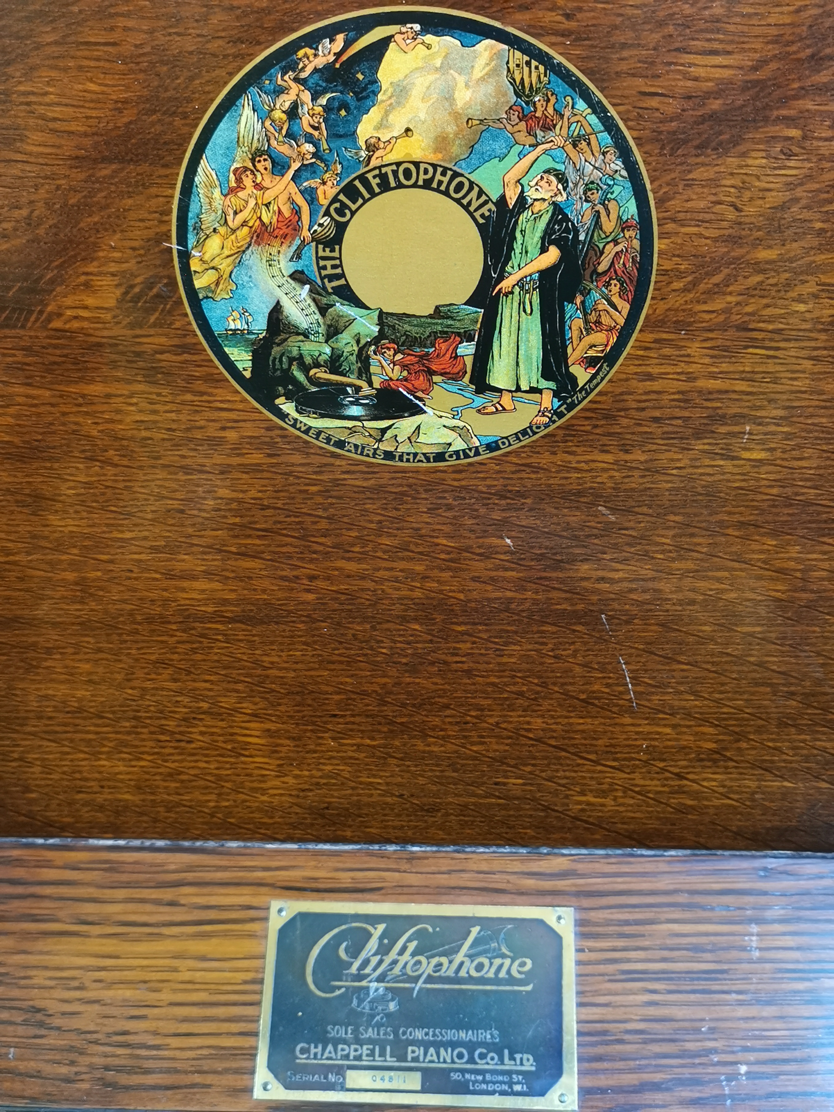 1930's Cliftophone Gramophone - VGC w/original soundbox - Image 2 of 3