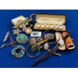 Box of Decorative Hallmarked Gold & Silver Jewellery + Costume