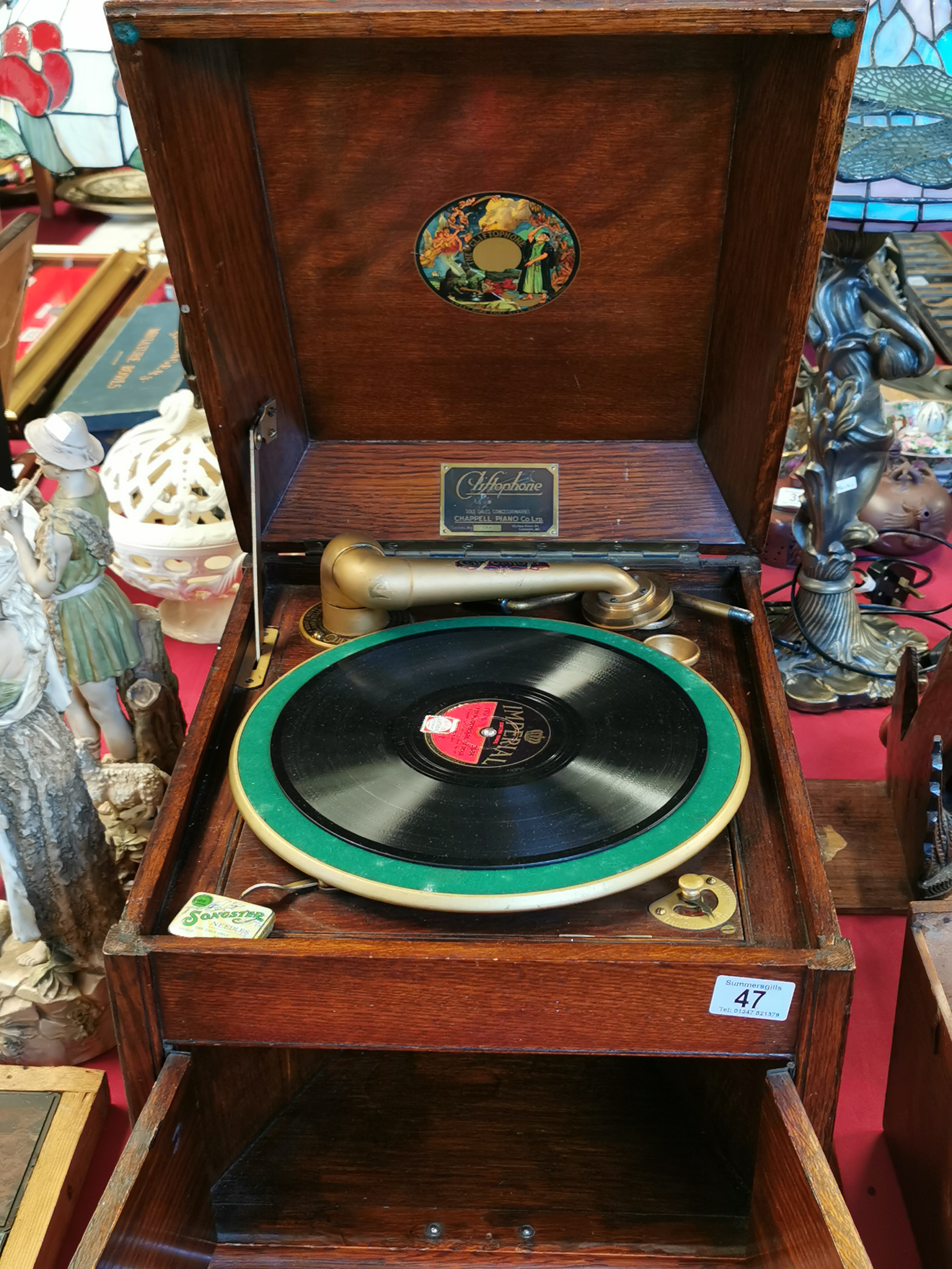 1930's Cliftophone Gramophone - VGC w/original soundbox