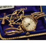 Gold Rotary Ladies Watch 9ct inc braclet + 2 x 9ct Pendants total weight 21g brooches 2g