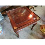 Repro. Mahogany coffee table with pad feet and inlay