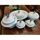 Early Worcester Porcelain Works Turquoise & Gilt Dinner & Graduated Tureen Service