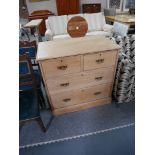 Antique pine 3ht chest