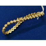 18ct Gold & Diamond Bracelet, set w/32 round brilliant cut 0.08ct stones - 17g weight