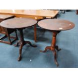 2 Georgian tripod tables, 1 Mahogany 1 Oak