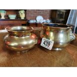 Pair of Chinese brass brush pots (lion decoration and plain pot 7.5cm)