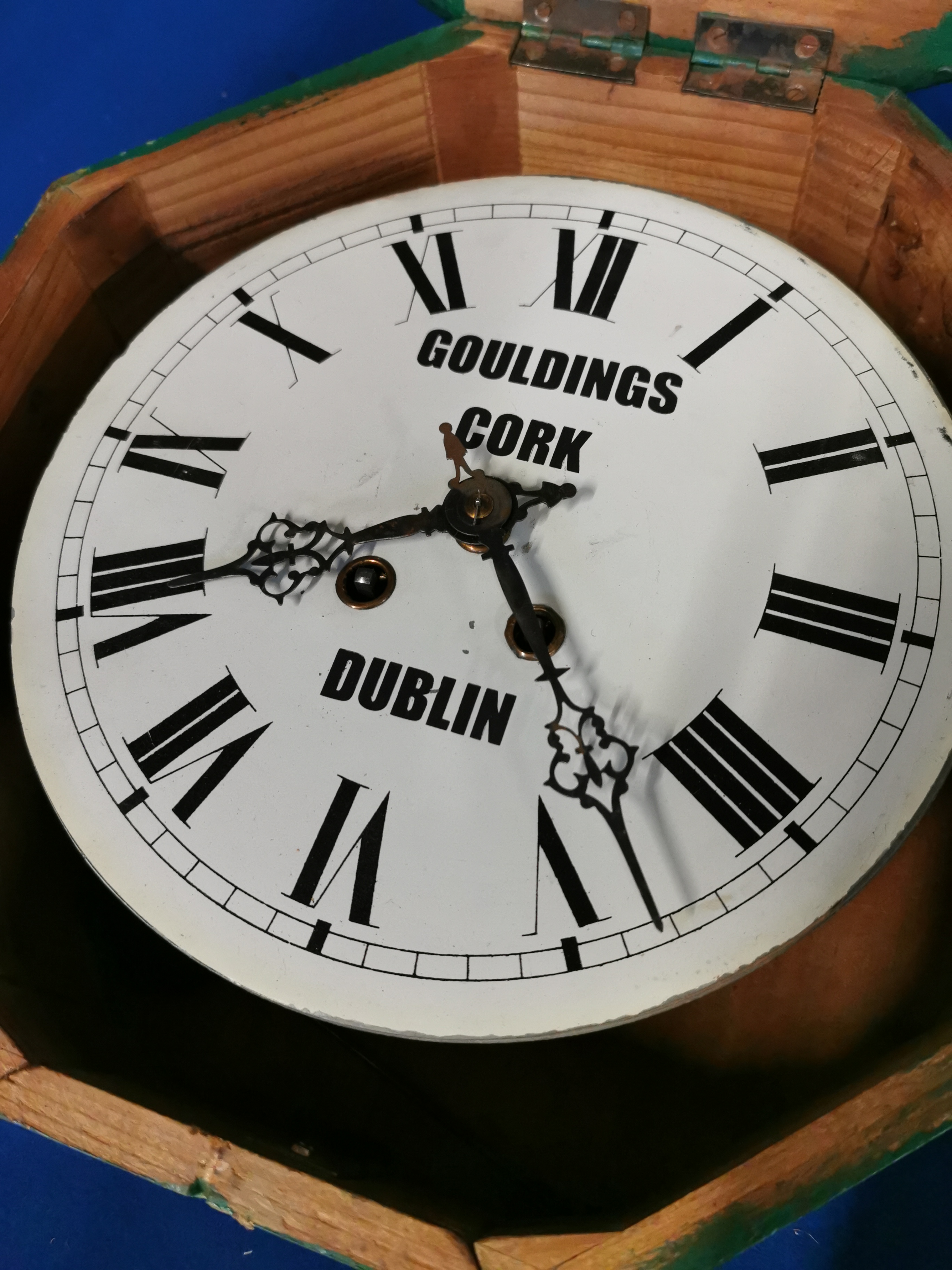 Gouldings of Cork & Dublin Irish Agricultural Advertising Clock - diameter 38cm by 13cm deep - Image 3 of 3