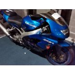 Kawasaki ZX900 - C2 1999 T744 RAA March 1999 11,083 miles, good overall condition, slight dent on