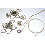 A LARGE COLLECTION OF WHITE METAL AND YELLOW METAL JEWELLERY To include earrings, rings, brooches