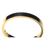 AN 18CT GOLD WEDDING BAND Plain form (size K/L).