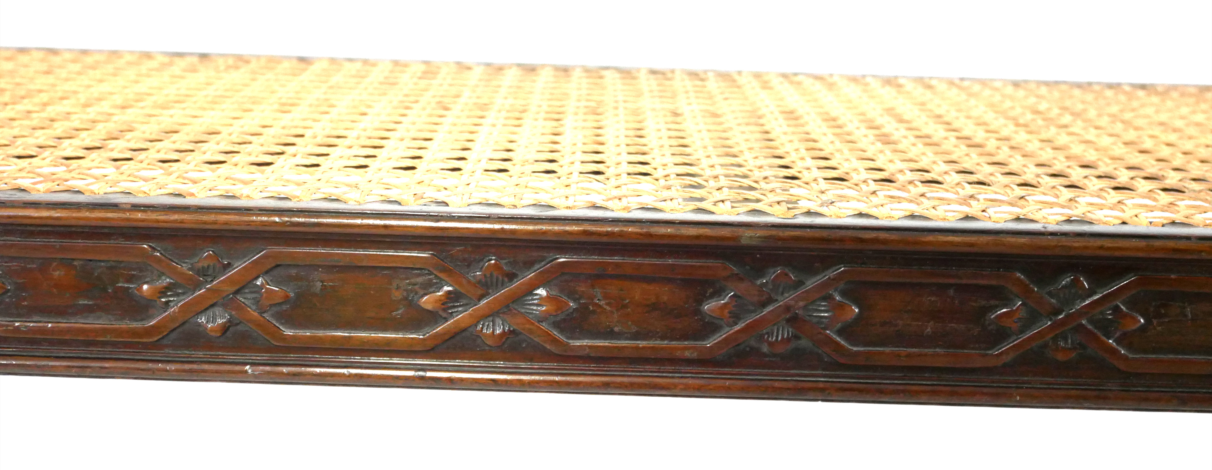 FINE 19TH CENTURY MAHOGANY WINDOW SEAT The ends carved with four scrolling eagle heads with flowers - Image 2 of 8