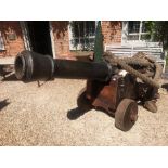 A FULL SIZE 17TH CENTURY DESIGN NAVAL REENACTMENT COMPOSITE CANNON On wooden base with iron work and
