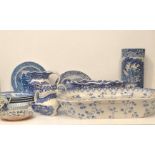 A COLLECTION OF 19TH CENTURY BLUE AND WHITE WARES.