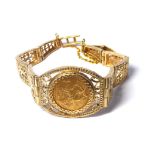 A 9CT GOLD FANCY DESIGN BRACELET WITH CIRCA 1880 VICTORIAN FULL SOVEREIGN. (SOVEREIGN REVERSE)