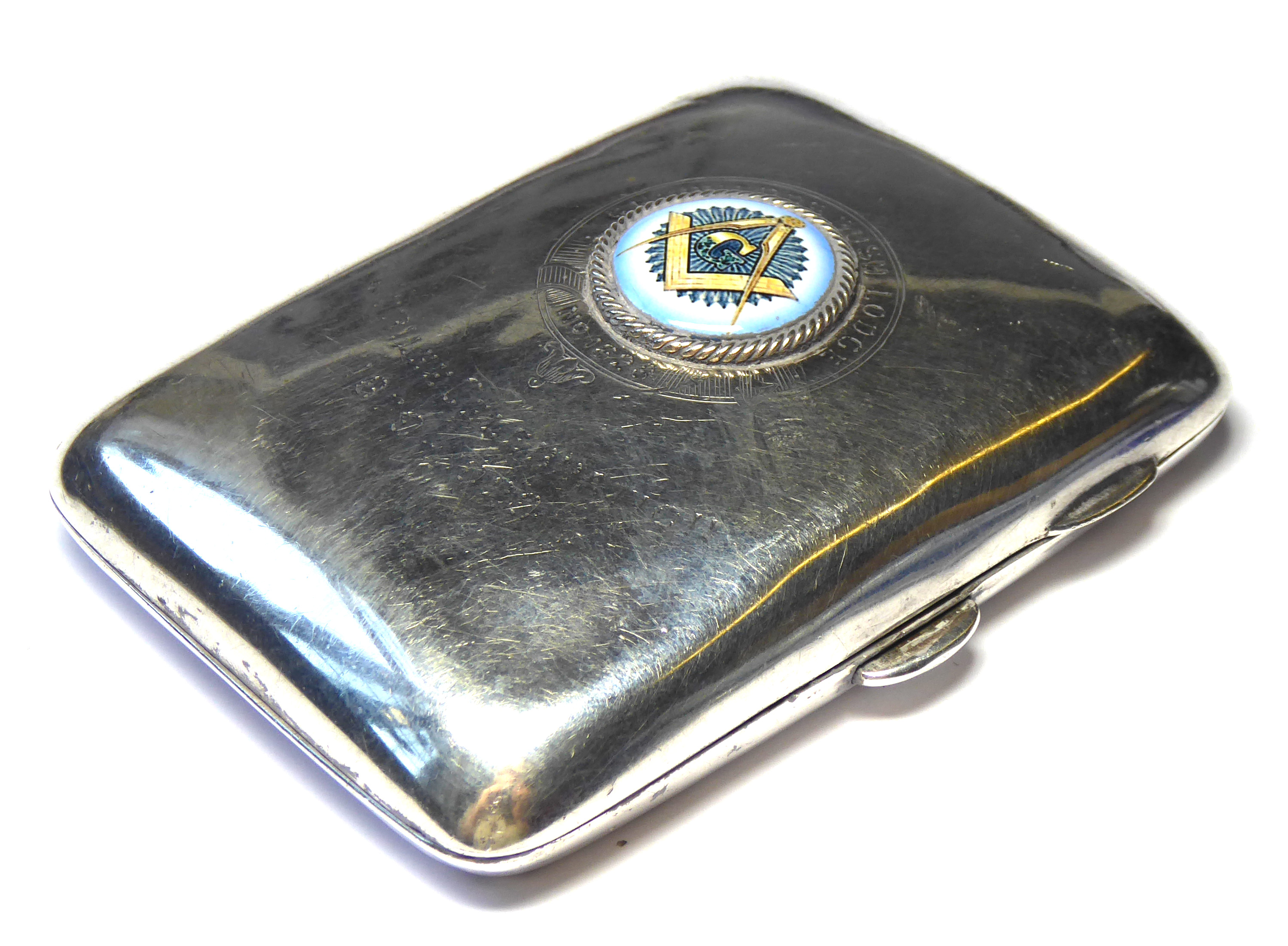 AN EARLY 20TH CENTURY SILVER AND ENAMEL MASONIC RECTANGULAR CIGARETTE CASE Engraved 'Shepherds