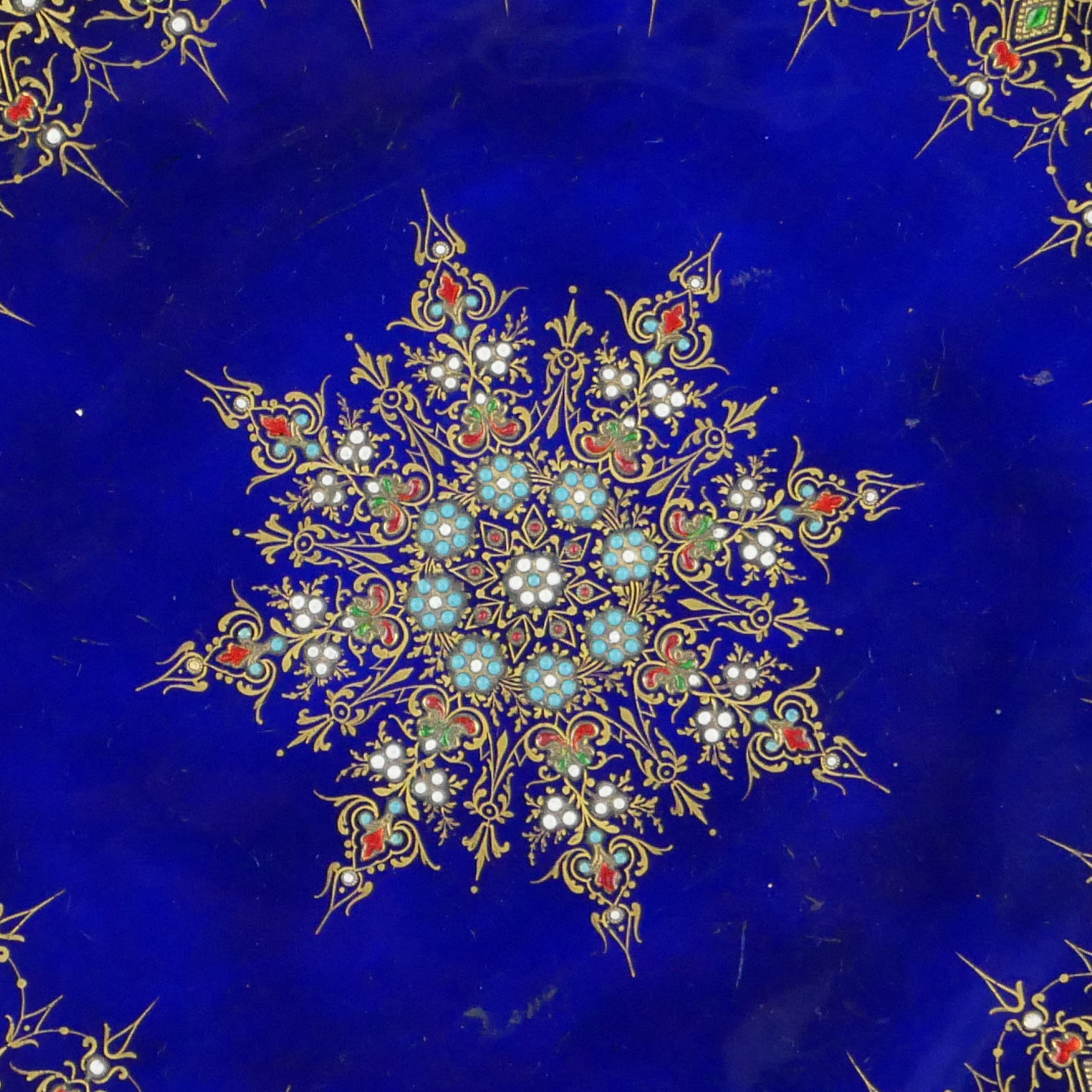 A 19TH CENTURY FRENCH LIMOGES ENAMELLED COPPER DISH Decorated with a central star-form motif - Image 2 of 5