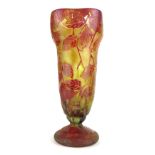 DAUM NANCY, AN EARLY 20TH CENTURY CAMEO GLASS OVOID VASE Carved and acid etched with red autumnal