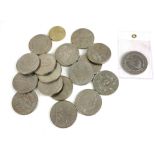 A COLLECTION OF EIGHTEEN 20TH CENTURY FIVE POUND COMMEMORATIVE ONE CROWN COINS Various designs to