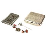 AN EARLY 20TH CENTURY WHITE METAL FILIGREE RECTANGULAR CALLING CARD CASE With applied wirework