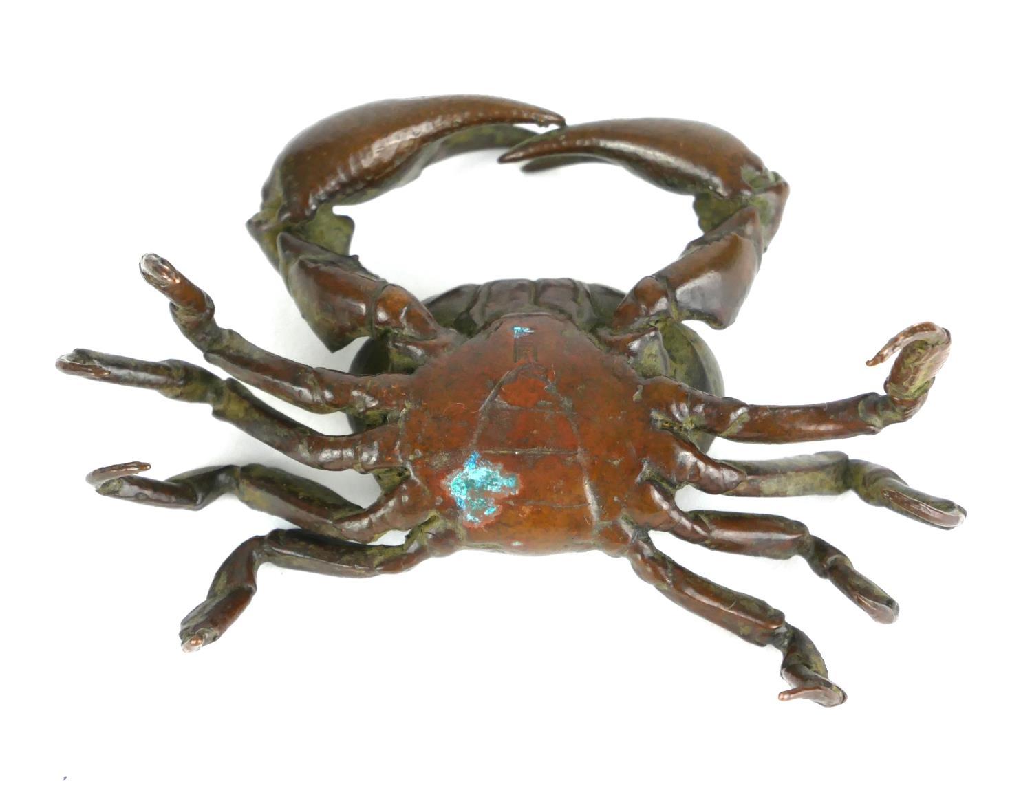 MEIJI PERIOD, A SMALL JAPANESE BRONZE STATUE IN THE FORM OF A CRAB Signed to underside. (w 10cm) - Image 4 of 4