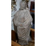 A 16TH/17TH CENTURY FRENCH CARVED PINE STATUE OF SAINT CLARE. (78cm)