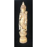 A 19TH CENTURY ORIENTAL FINELY CARVED STATUE OF THE GODESS OF COMPASSION QUAN YIN 28 cm