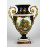 AN EARLY 19TH CENTURY DERBY TOPOGRAPHICAL TWIN HANDLED VASE OF NEOCLASSICAL PEDESTAL BALUSTER
