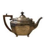 WALTER AND JOHN BARNARD, 1892, AN ENGLISH SILVER TEAPOT With presentation engraving.