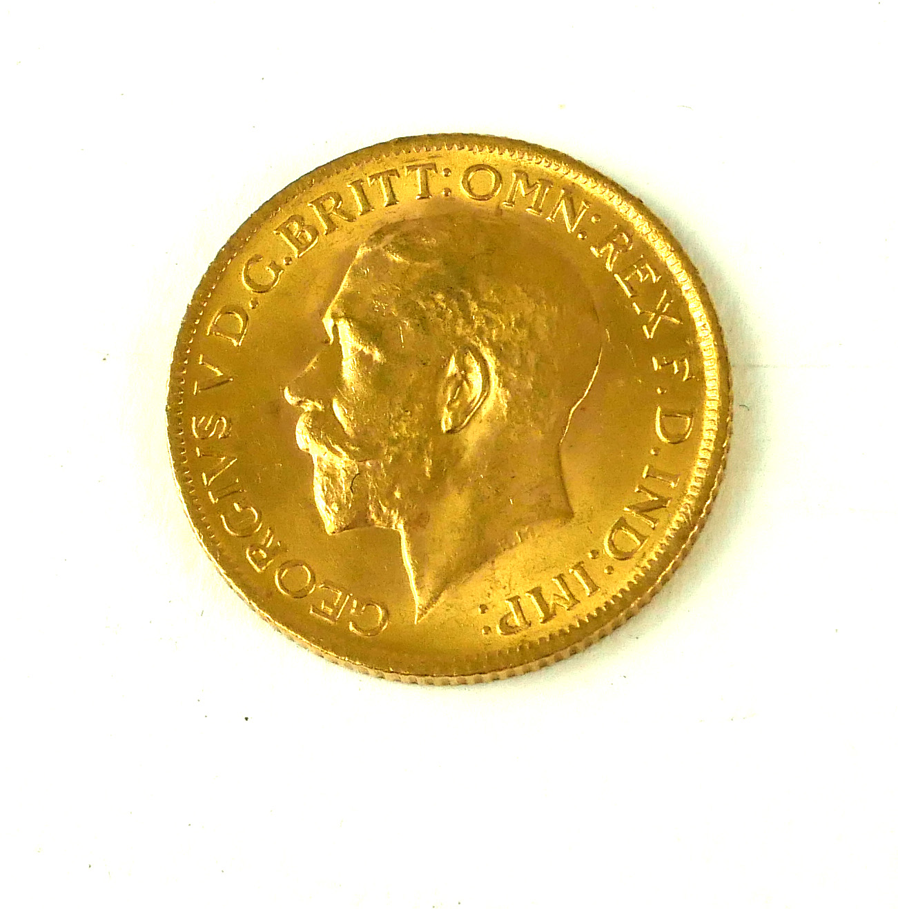 A KING GEORGE V 22CT GOLD SOVEREIGN COIN, DATED 1915 With George and Dragon to reverse.