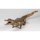 A LATE 19TH/EARLY 20TH CENTURY TAXIDERMY CROCODILE (94cm)