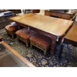 A LATE VICTORIAN MAHOGANY SNOOKER/DINING TABLE With slate bed. (165cm x 96cm x 75cm)