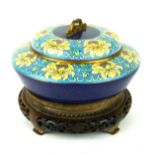 AN EARLY 20TH CENTURY CHINESE CLOISONNÉ BOX Spherical form, with scrolled handle and fine decoration