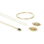 A quantity of 9ct gold jewellery,