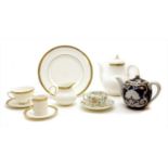 Royal Doulton 'Clarendon' dinner, coffee and teawares,