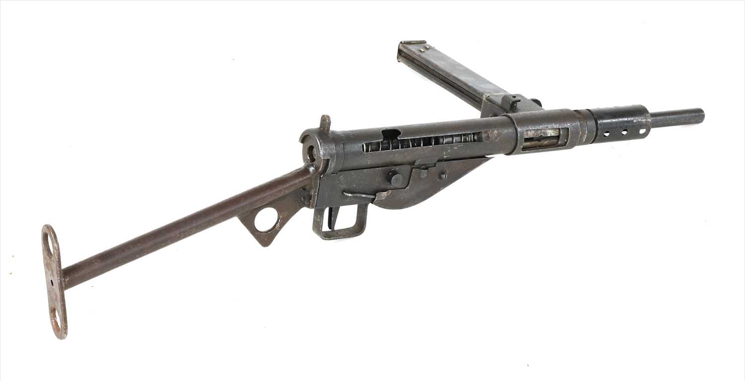 A MK2 STEN GUN,