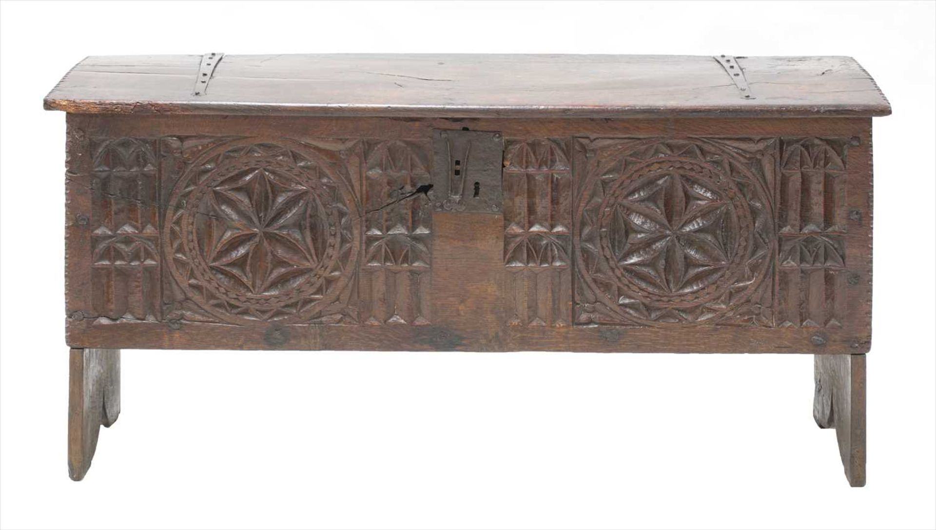 An oak coffer,