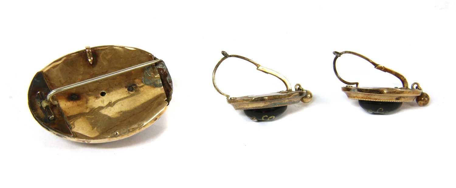 A Continental gold split pearl and enamel brooch and earring suite - Image 3 of 3