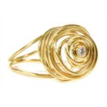 An 18ct gold diamond ring by Tous,